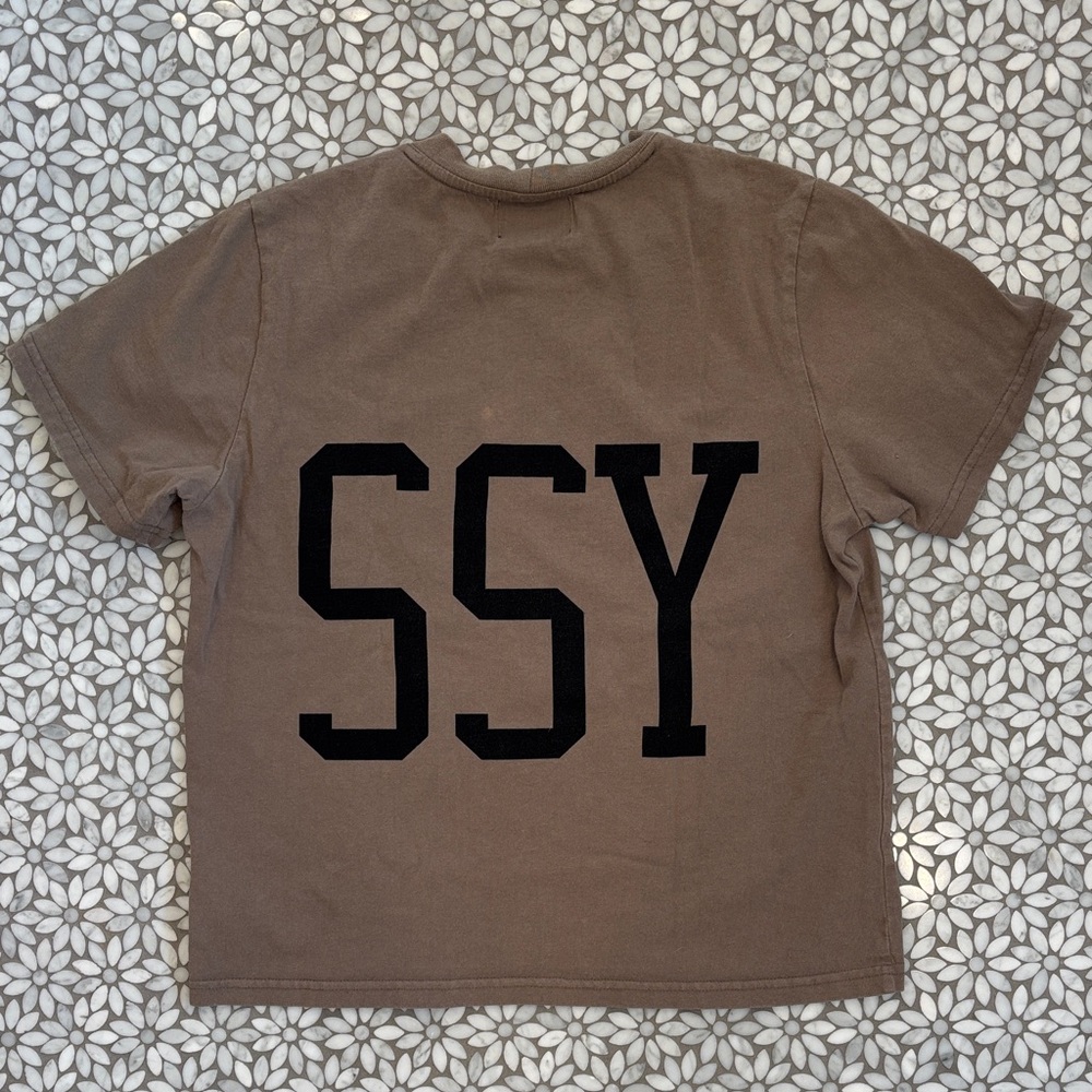 Women's/Unisex Stussy "STU" Allen Big Scale Tshirt in Tan/Black, Size S - Picture 2 of 8